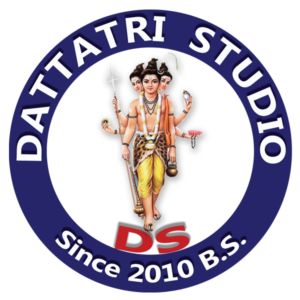 D Logo